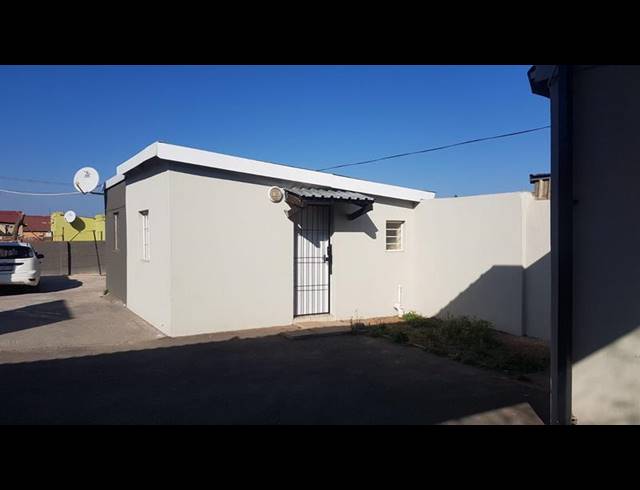 0 BEDROOM PROPERTY TO RENT IN HOMELAKE